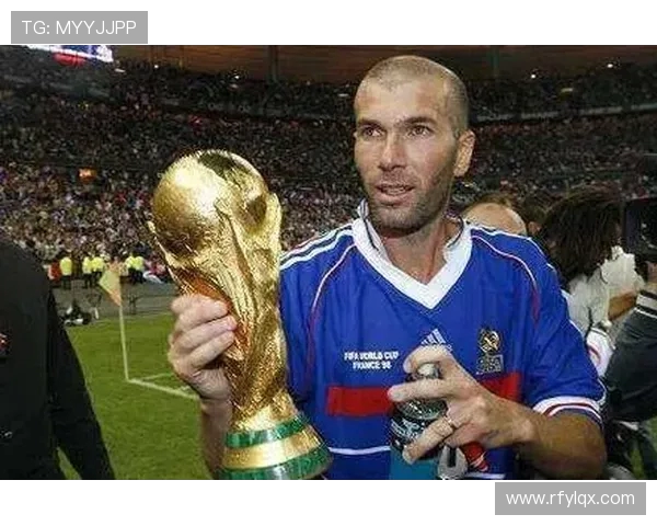 回顾98世界杯巴西队大名单背后的传奇与荣耀历史风云与冠军梦想